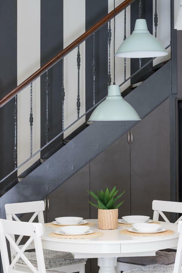 Modern City Center Maisonette ヨアニナ エクステリア 写真